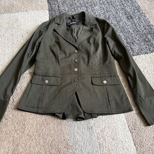 White House Black Market Sergeant Pleat Back Jacket- Size 6